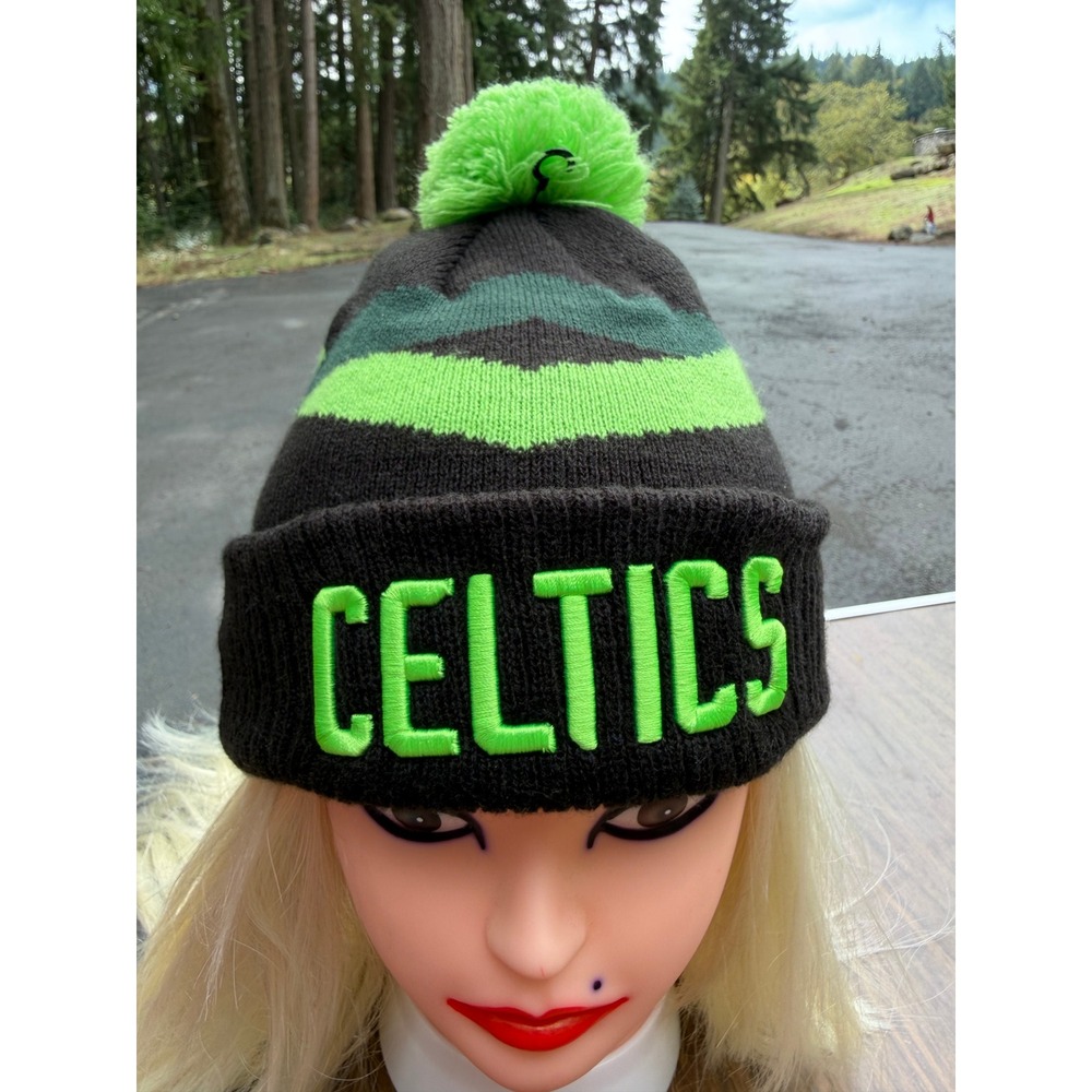 New Era Boston Celtics Youth NBA City Edition Knit Beanie Hat Removable Pom NWT